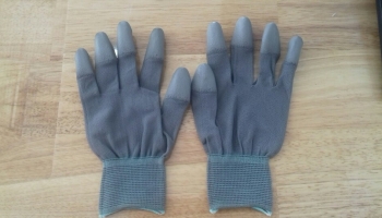 Găng tay PU được sử dụng trong môi trường lao động nào?